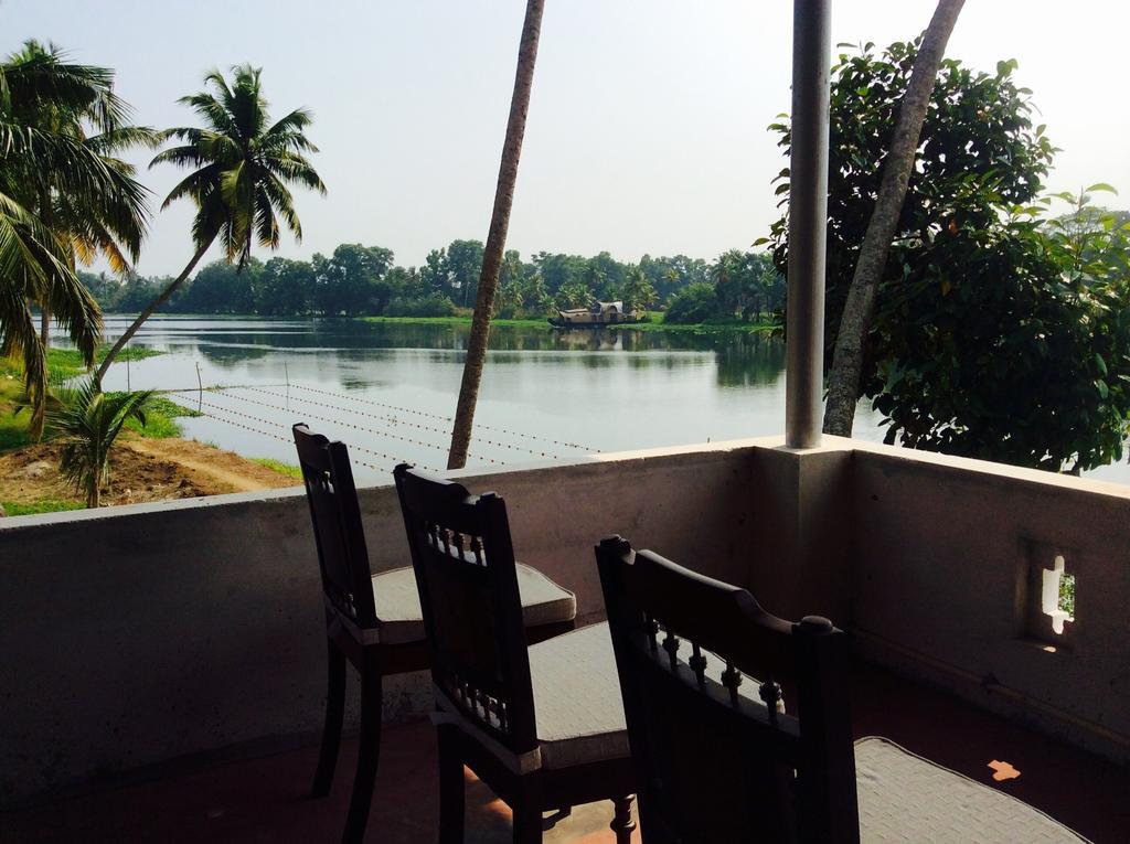 Ayana'S Homestay Alappuzha Экстерьер фото